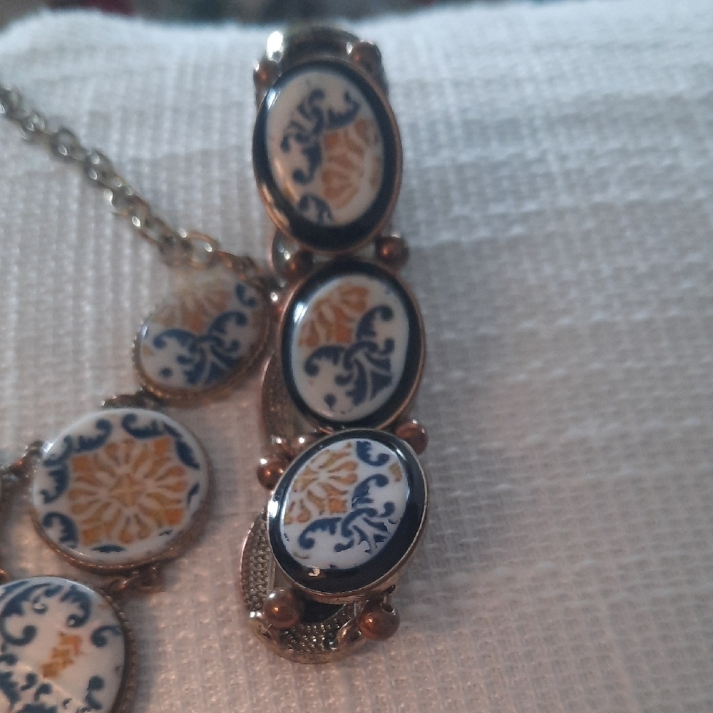 Ruby Rd. Gold and Blue Necklace Set - Picture 2 of 5